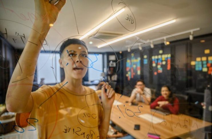 startup-brainstorming:-a-visual-blueprint-for-new-founders