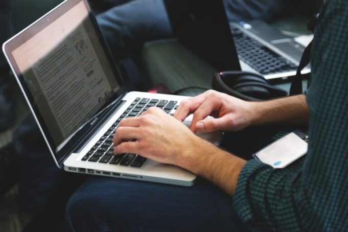 how-to-use-the-internet-to-make-money how-to-use-the-internet-to-make-money