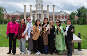 Alfred Friendly Press Partners Fellowship 2027 ($2,000 stipend) alfred-friendly-press-partners-fellowship-2027-($2,000-stipend)